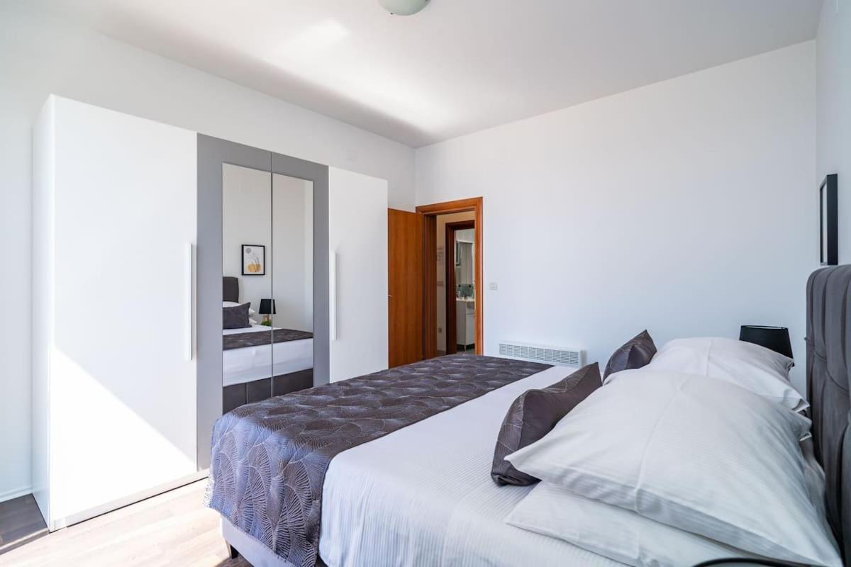 Chill Out - Old Town & Seaview Apartments Dubrovnik Exterior photo