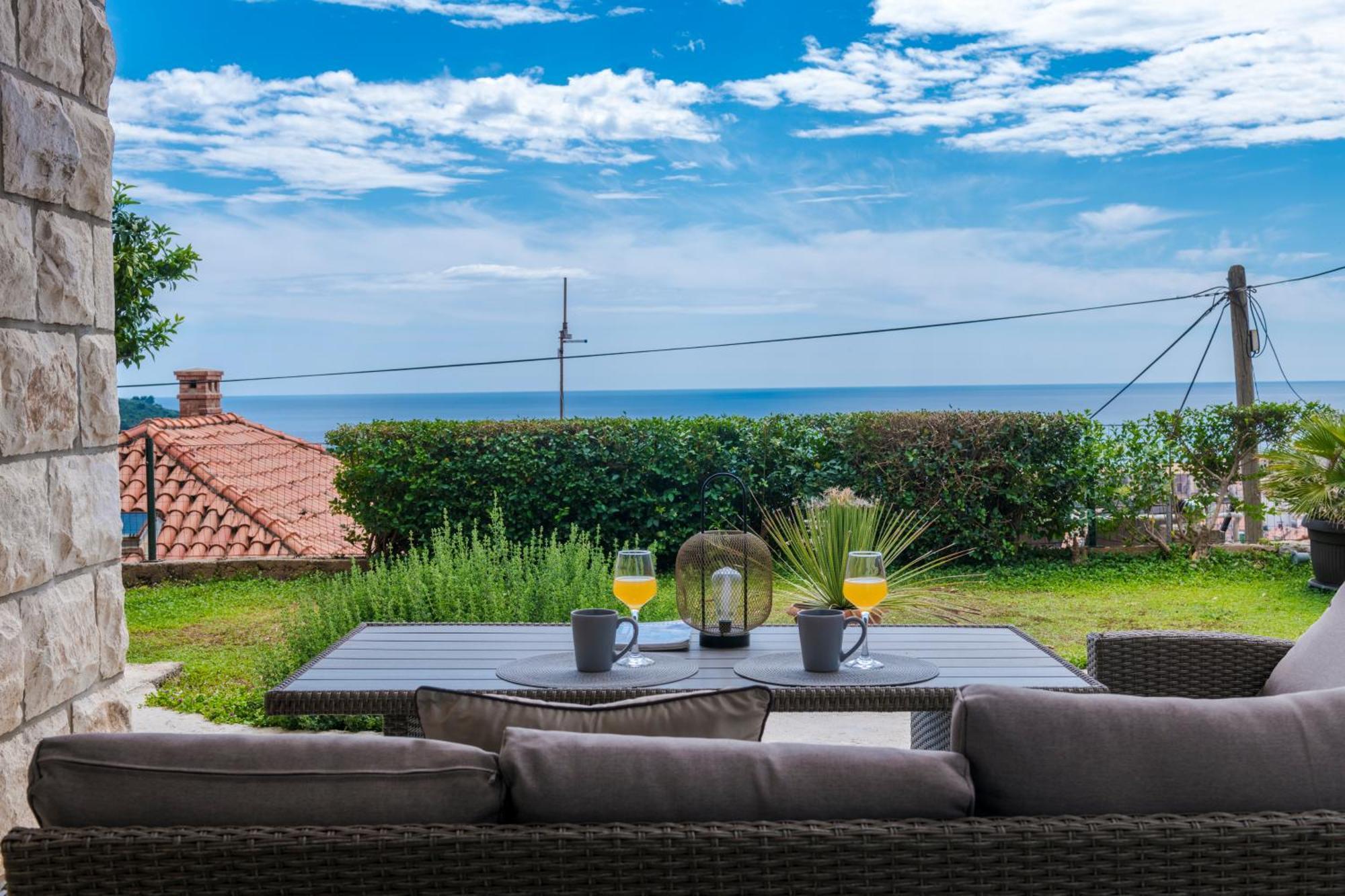 Chill Out - Old Town & Seaview Apartments Dubrovnik Exterior photo